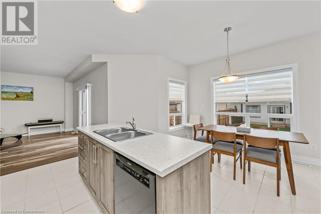 895 Burwell Street, Fort Erie, Ontario  L2A 0E2 - Photo 12 - 40687134