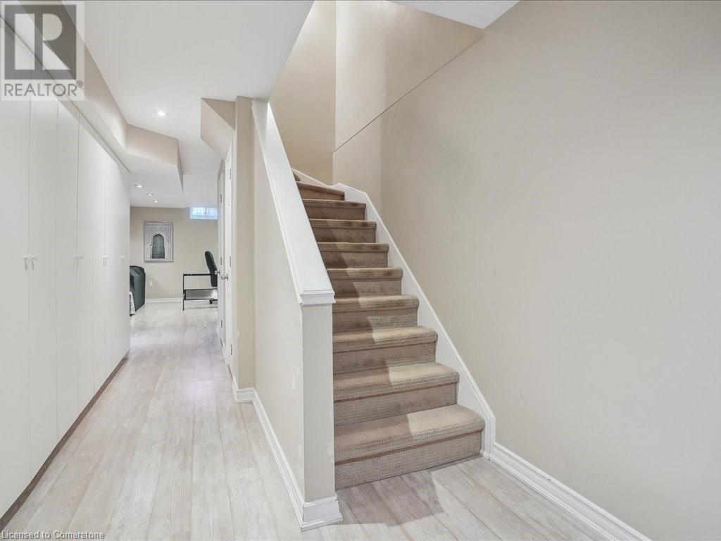 35 Bankfield Crescent, Stoney Creek, Ontario  L8J 0C1 - Photo 29 - 40687058