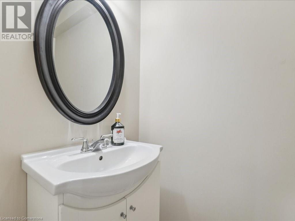 35 Bankfield Crescent, Stoney Creek, Ontario  L8J 0C1 - Photo 35 - 40687058