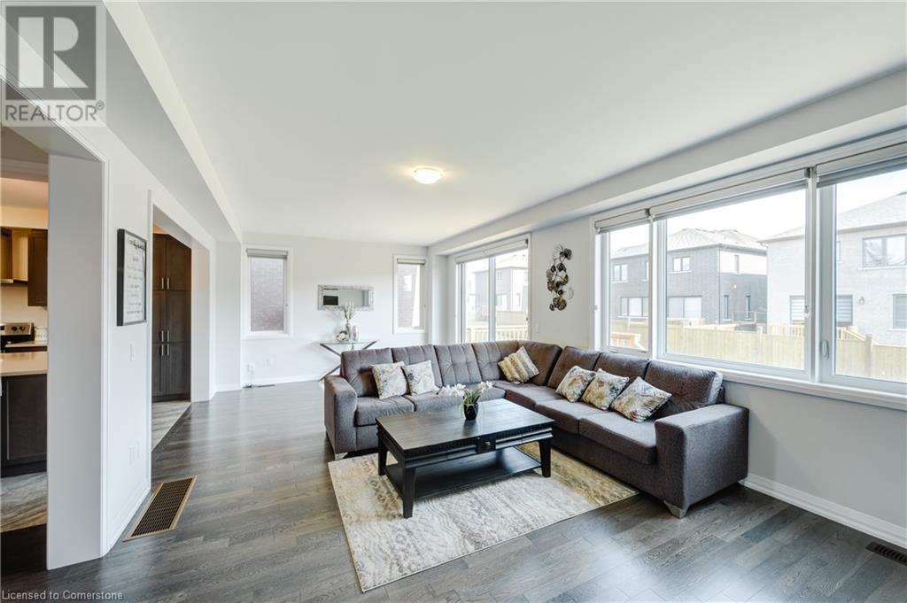 822 Sobeski Avenue Avenue, Woodstock, Ontario  N4T 0P1 - Photo 18 - 40687131