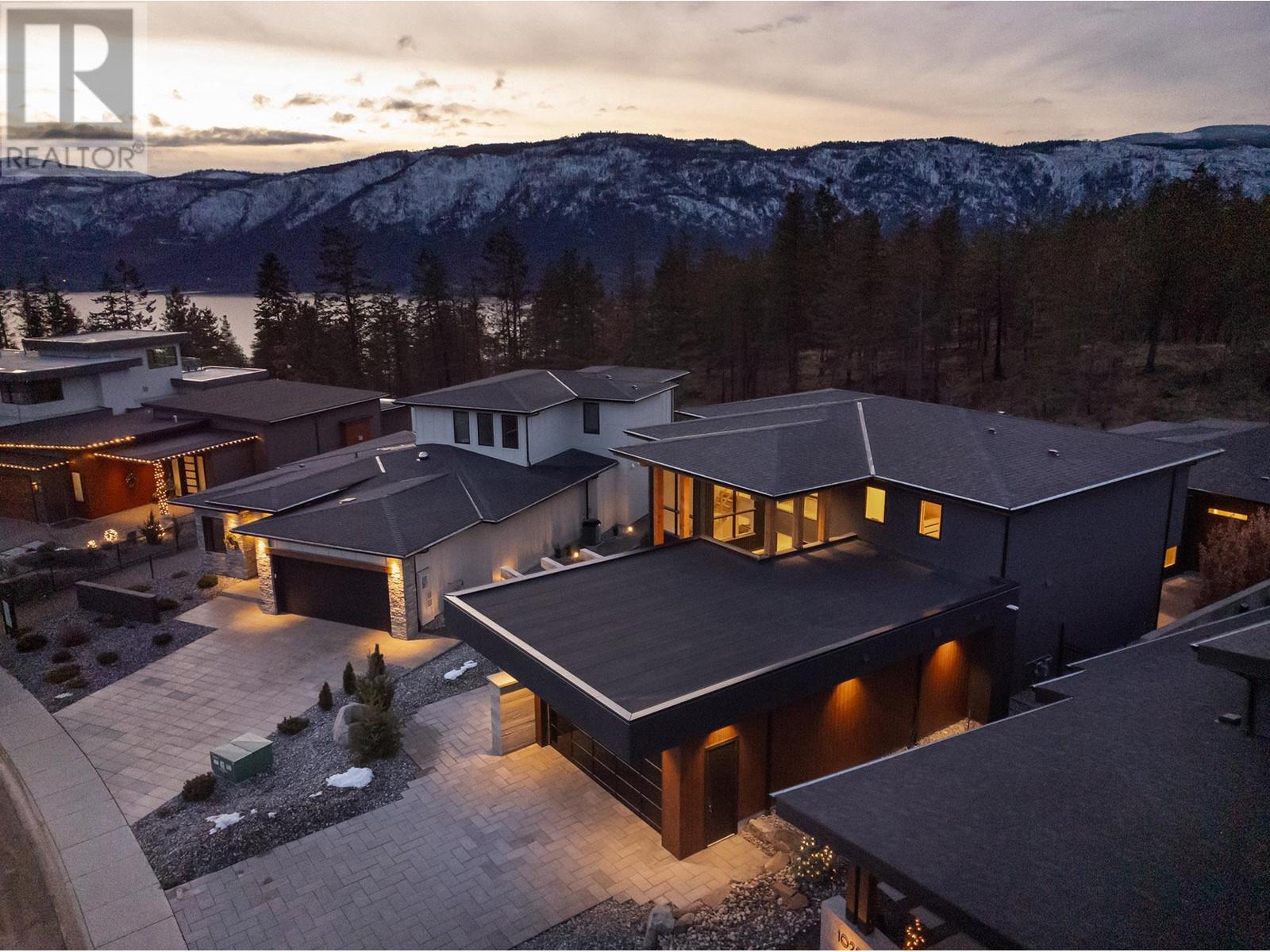 Property at 10248 Beacon Hill Drive image 5