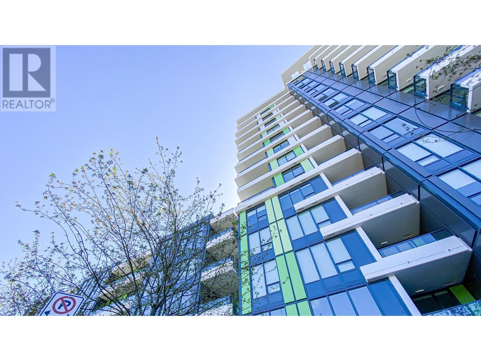 Listing Picture 2 of 28 : 1310 3533 ROSS DRIVE, Vancouver / 溫哥華 - 魯藝地產 Yvonne Lu Group - MLS Medallion Club Member