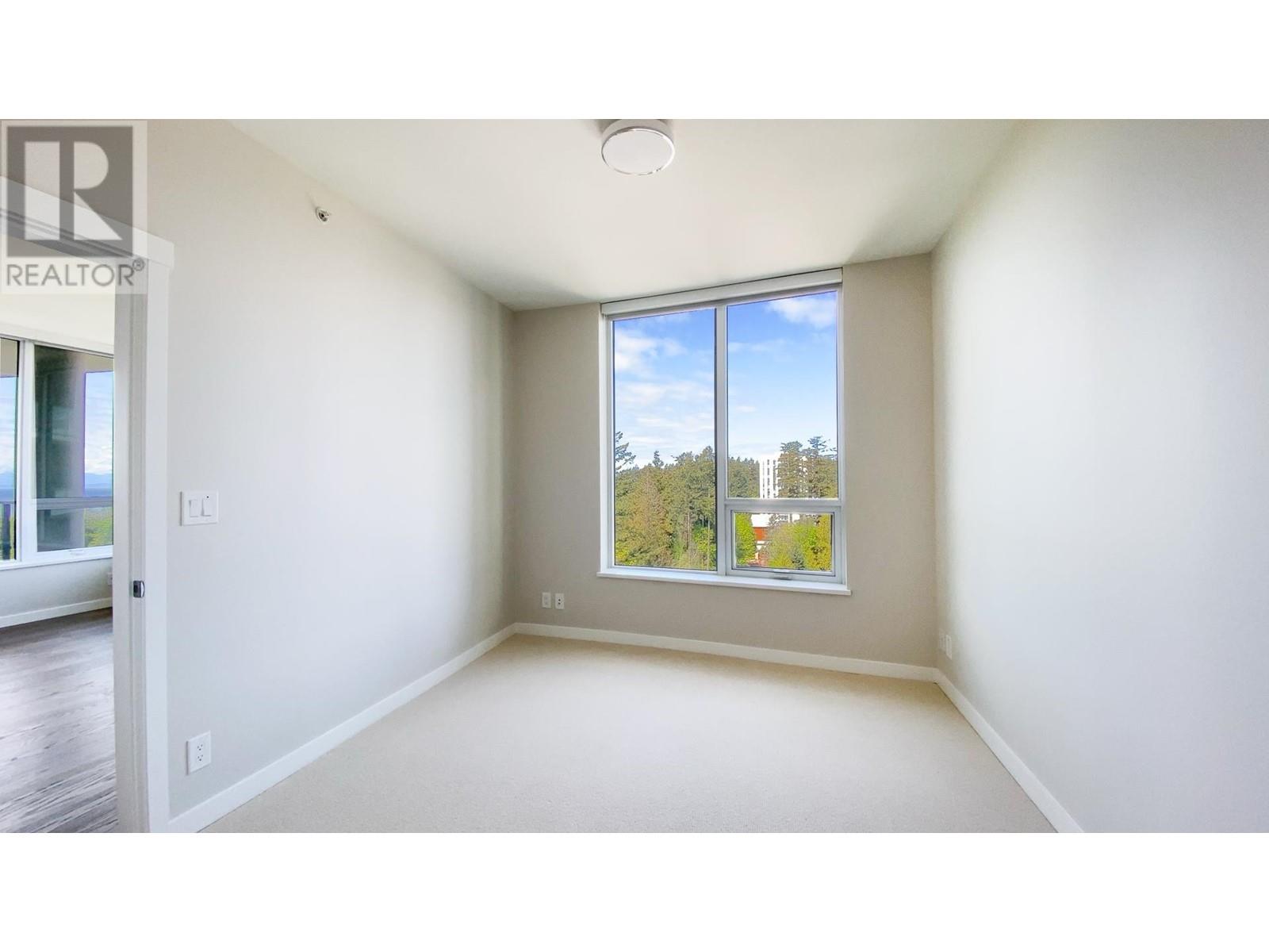 Listing Picture 11 of 28 : 1310 3533 ROSS DRIVE, Vancouver / 溫哥華 - 魯藝地產 Yvonne Lu Group - MLS Medallion Club Member