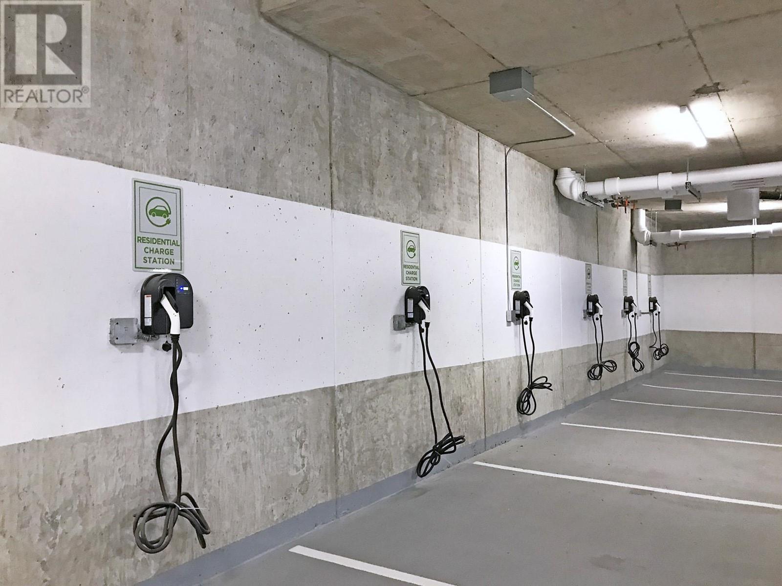 Listing Picture 27 of 28 : 1310 3533 ROSS DRIVE, Vancouver / 溫哥華 - 魯藝地產 Yvonne Lu Group - MLS Medallion Club Member