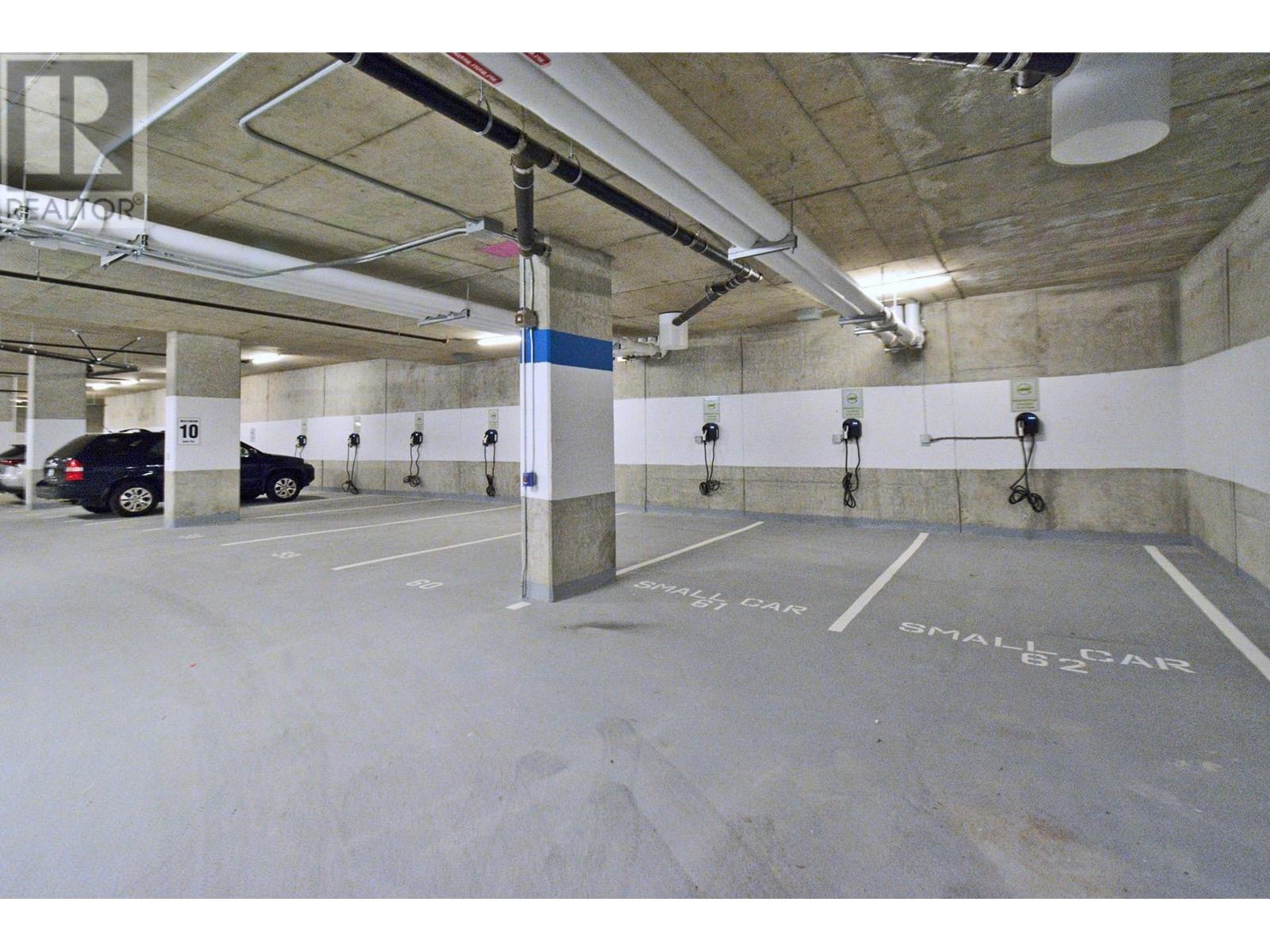 Listing Picture 26 of 28 : 1310 3533 ROSS DRIVE, Vancouver / 溫哥華 - 魯藝地產 Yvonne Lu Group - MLS Medallion Club Member