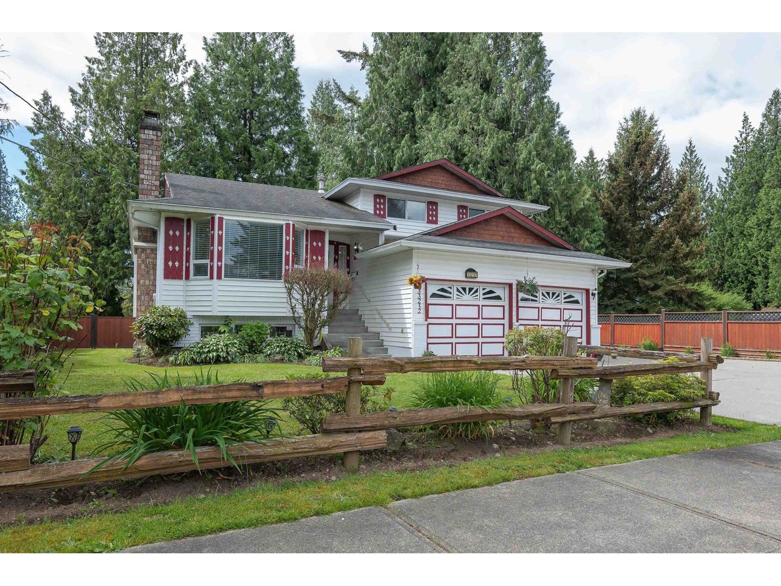 33232 KEATS COURT, Abbotsford, British Columbia