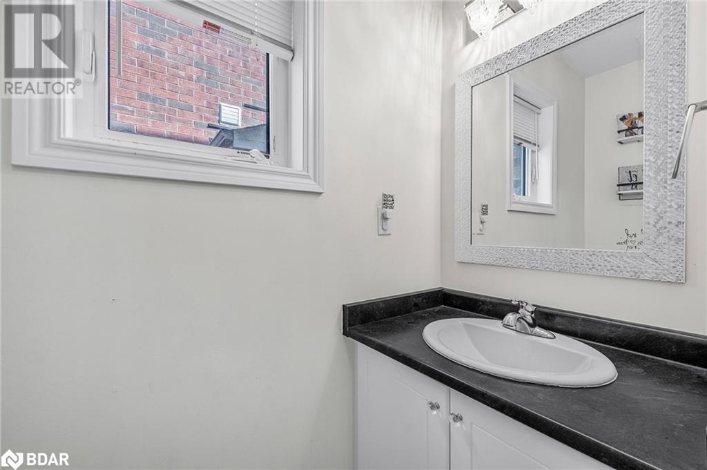 12 Cypress Point, Barrie, Ontario  L4N 6J9 - Photo 6 - 40686929