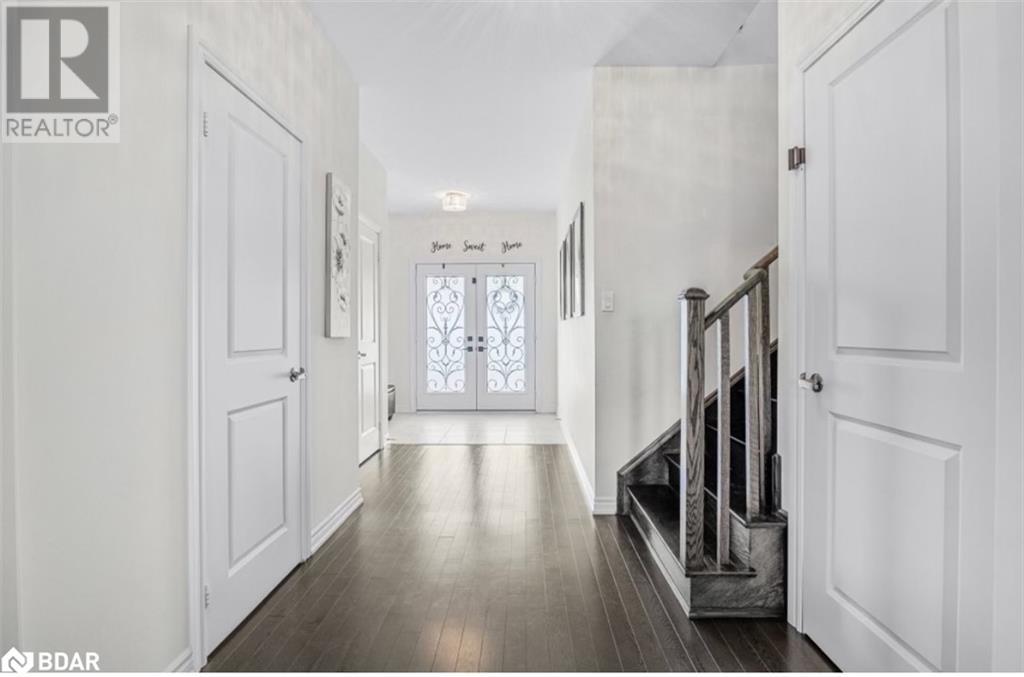 12 Cypress Point, Barrie, Ontario  L4N 6J9 - Photo 4 - 40686929