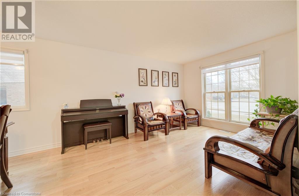 454 Timbercroft Crescent, Waterloo, Ontario  N2T 2J2 - Photo 4 - 40686900