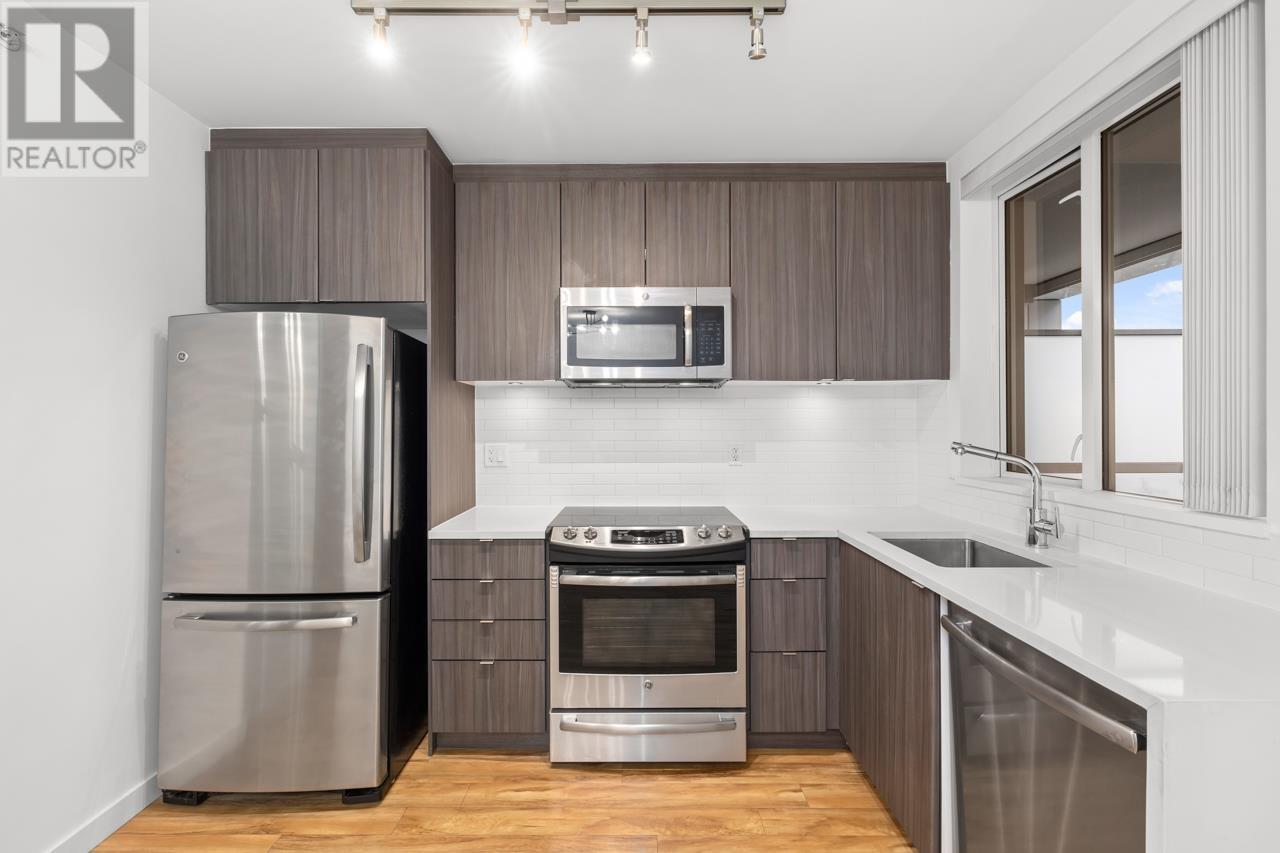 Listing Picture 9 of 29 : 512 289 E 6TH AVENUE, Vancouver / 溫哥華 - 魯藝地產 Yvonne Lu Group - MLS Medallion Club Member