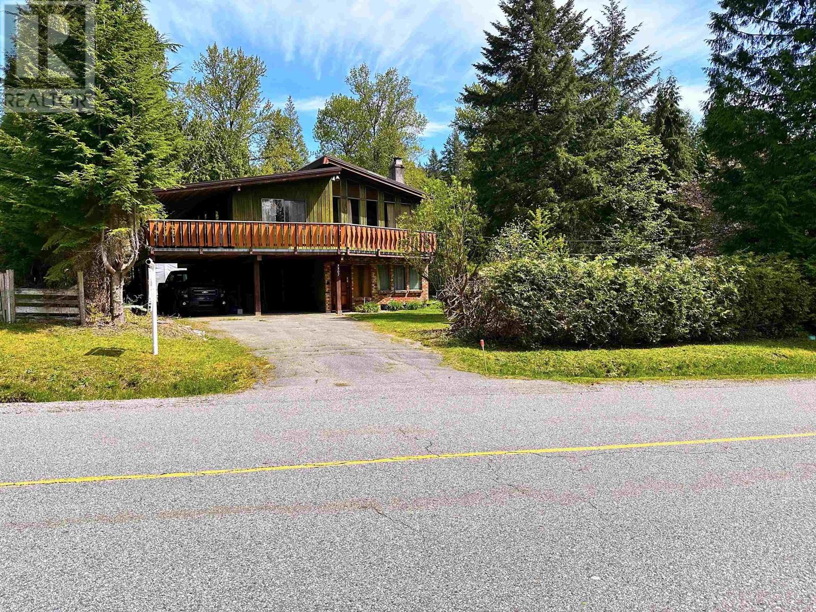 3307 COY AVENUE, coquitlam, British Columbia V3E3H3