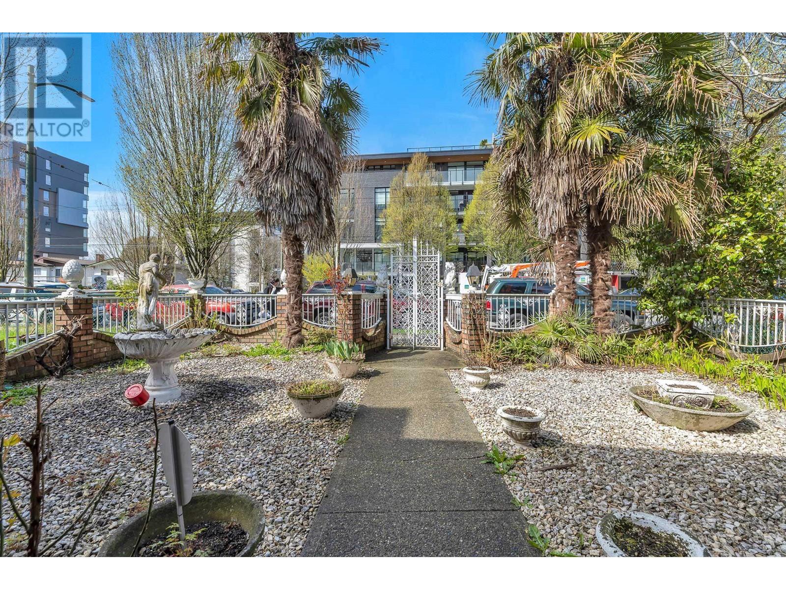 Property at 5064 MAIN STREET image 3