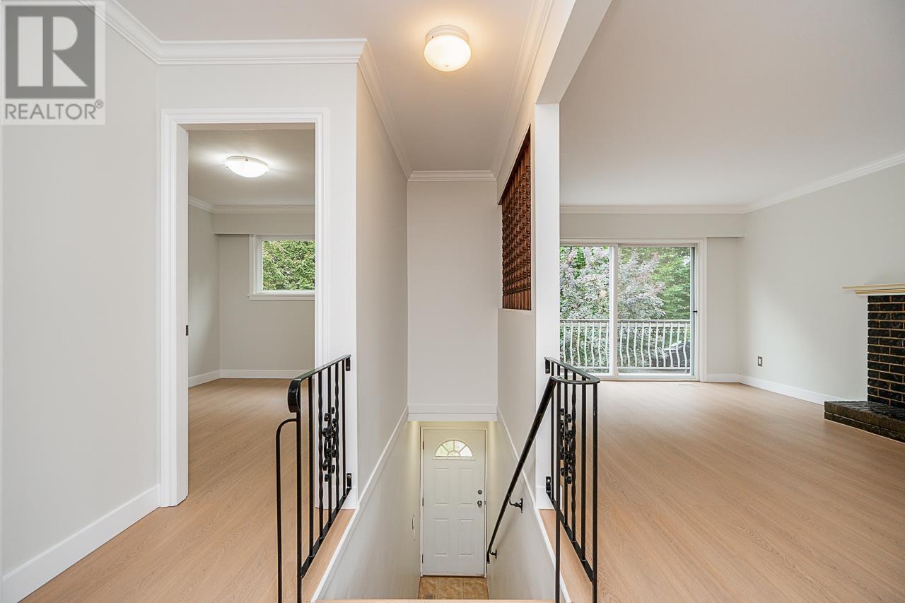 1379-1381 E 11th Avenue, Vancouver, British Columbia  V5N 1Y6 - Photo 2 - R2952067