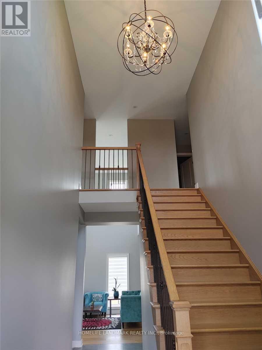Property at 34 FOREST RIDGE COURT image 4