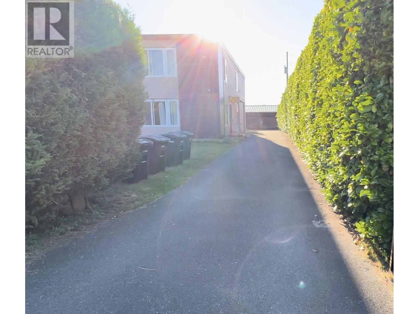5333 Barker Avenue, Burnaby, British Columbia  V5H 2N6 - Photo 5 - R2950984