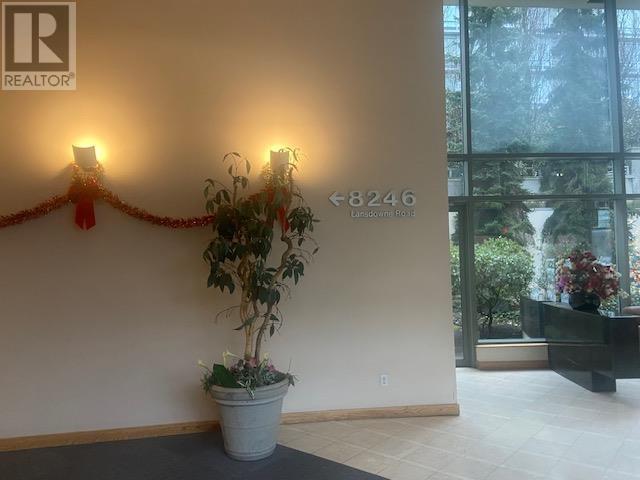 Listing Picture 12 of 17 : 703 8246 LANSDOWNE ROAD, Richmond / 烈治文 - 魯藝地產 Yvonne Lu Group - MLS Medallion Club Member