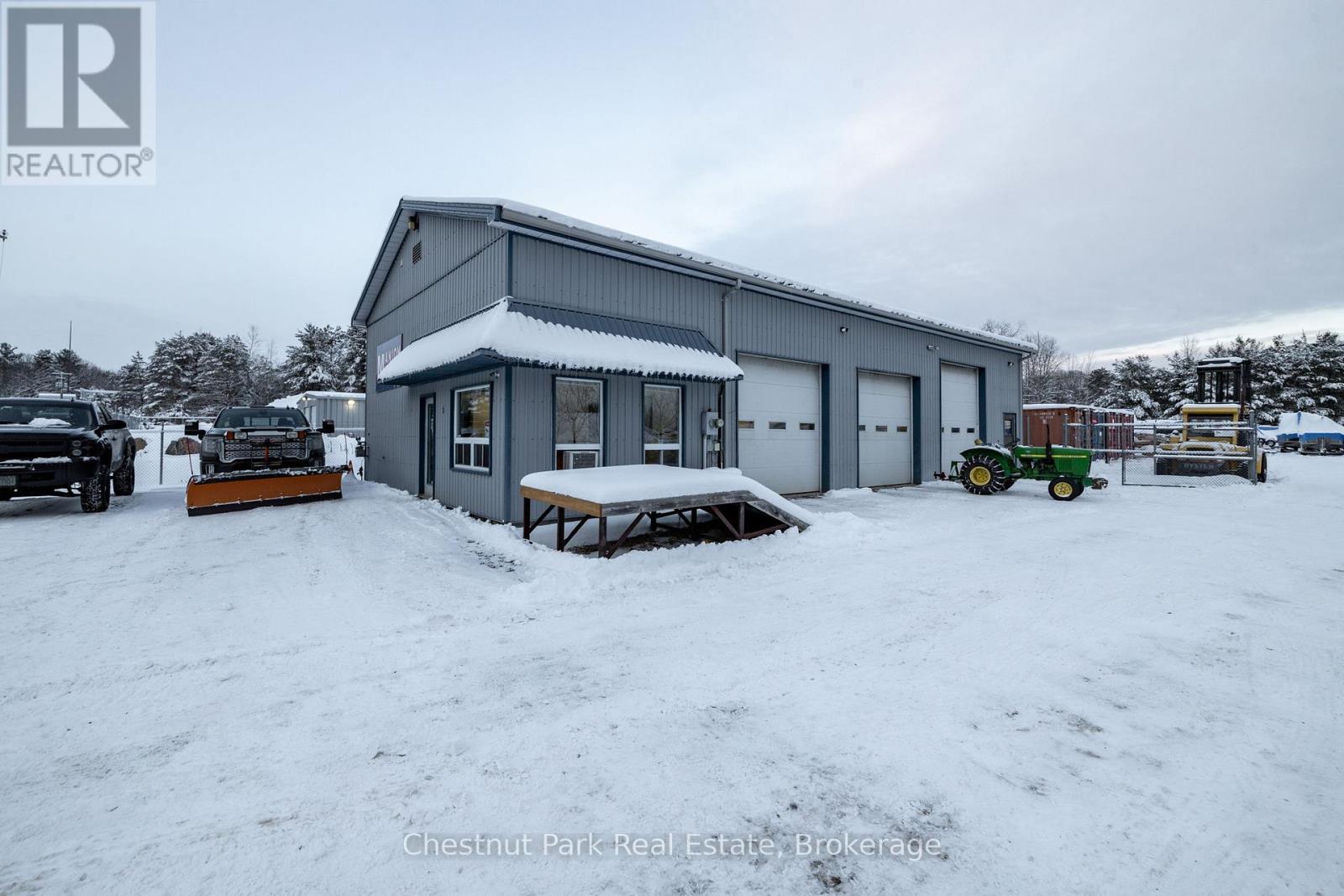 A - 8 Gray Road, Bracebridge (Macaulay), Ontario  P1L 1P8 - Photo 8 - X11905077