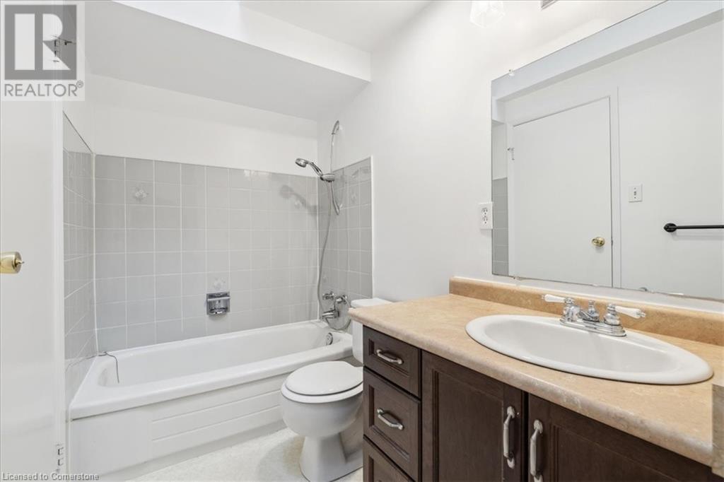 2200 Glenwood School Drive Unit# 49, Burlington, Ontario  L7R 4H4 - Photo 22 - 40685926