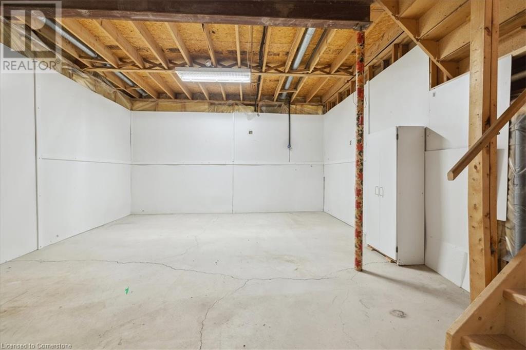 2200 Glenwood School Drive Unit# 49, Burlington, Ontario  L7R 4H4 - Photo 32 - 40685926