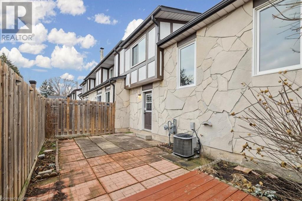 2200 Glenwood School Drive Unit# 49, Burlington, Ontario  L7R 4H4 - Photo 34 - 40685926