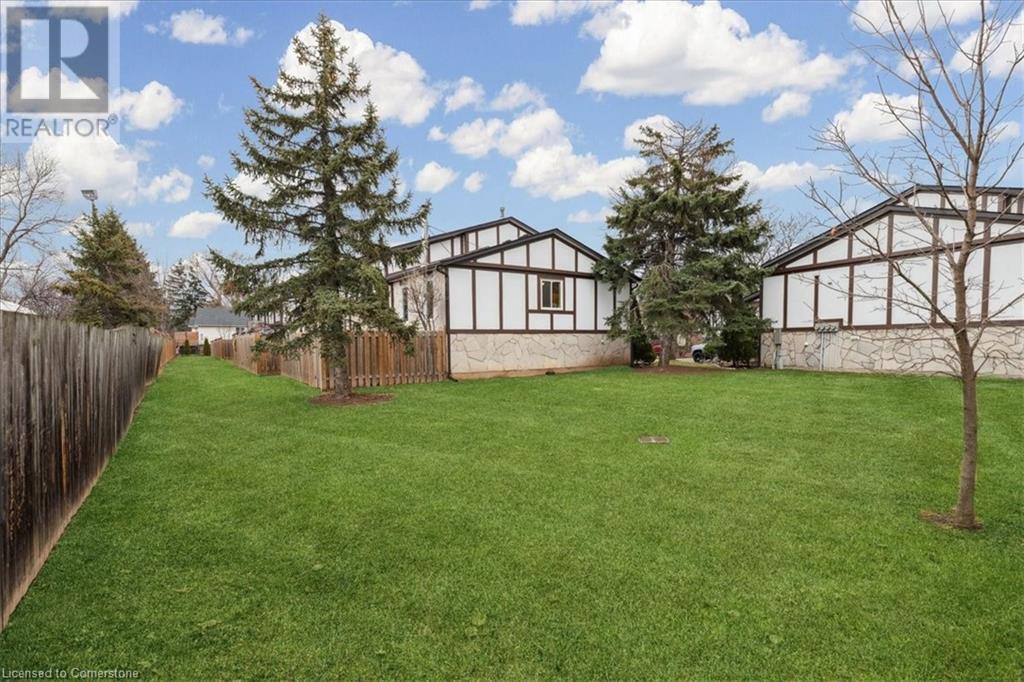 2200 Glenwood School Drive Unit# 49, Burlington, Ontario  L7R 4H4 - Photo 38 - 40685926