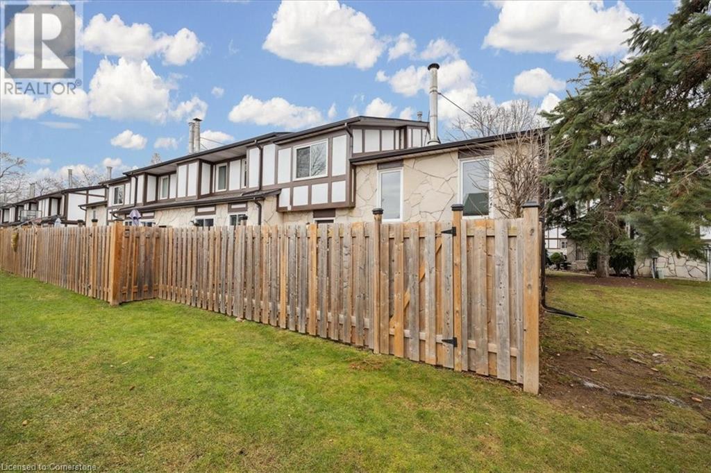 2200 Glenwood School Drive Unit# 49, Burlington, Ontario  L7R 4H4 - Photo 37 - 40685926