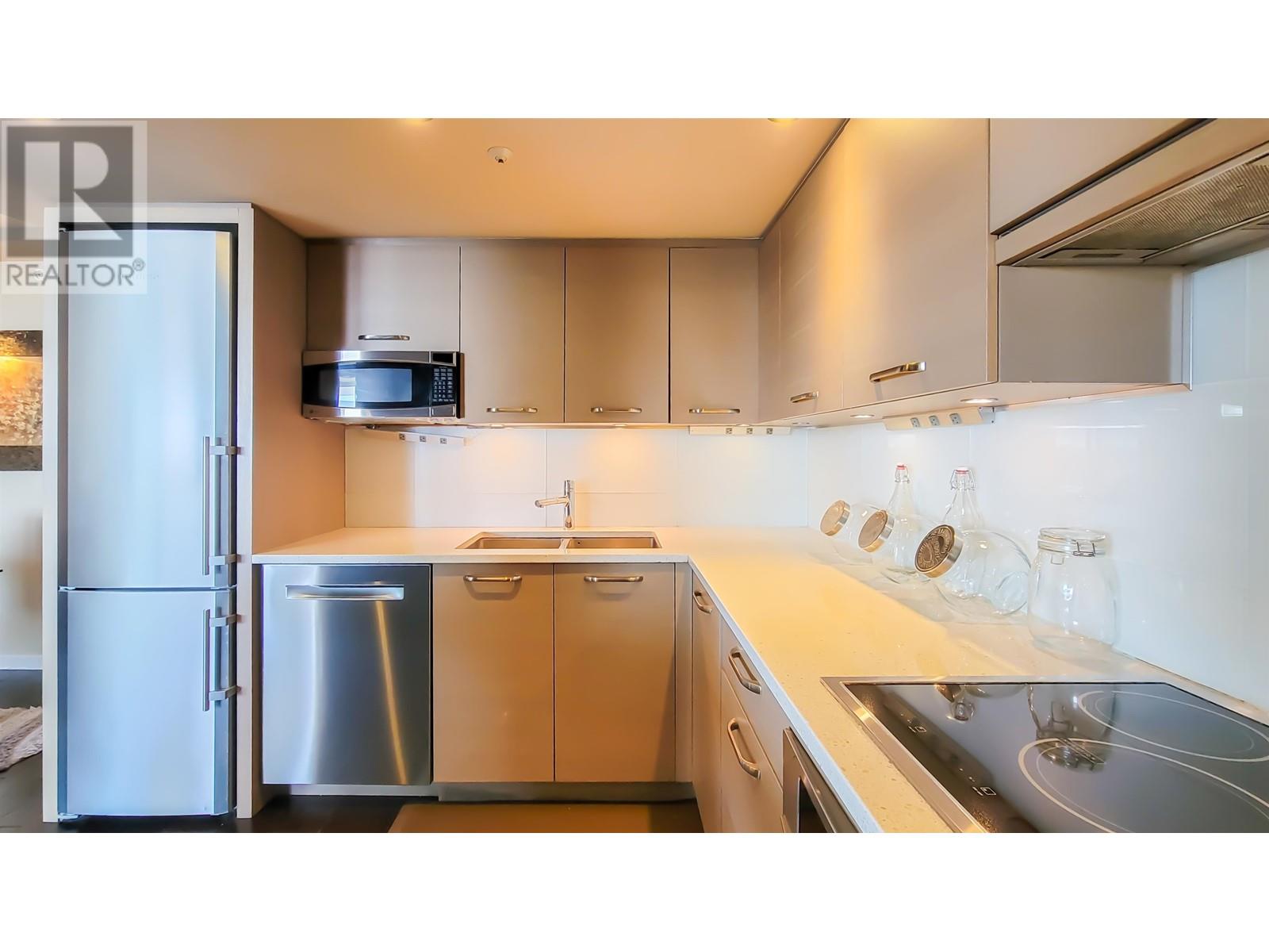2203 739 Princess Street, New Westminster, British Columbia  V3M 6V6 - Photo 7 - R2952091