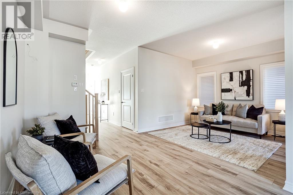 Property at 26 BENTGRASS Drive image 5