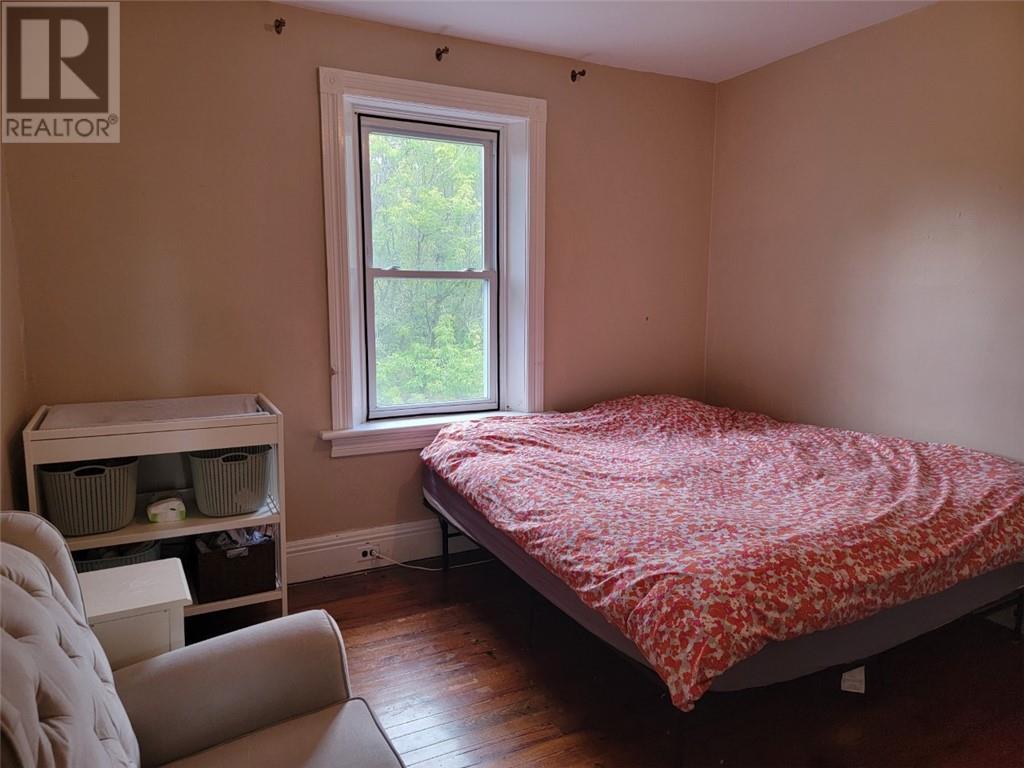 4 Gore St, Gore Bay, Ontario  P0P 1H0 - Photo 17 - 2115058