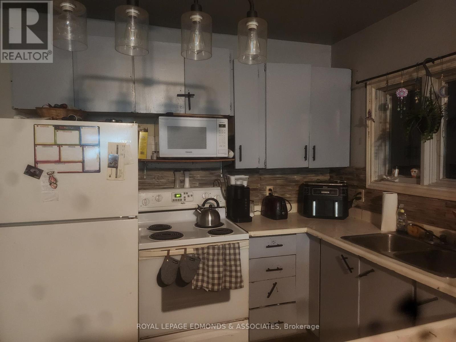 17a Godreau Road, Laurentian Hills, Ontario  K0J 2H0 - Photo 5 - X10419285