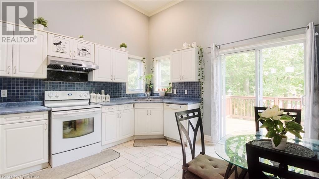 1085 South Wenige Drive, London, Ontario  N5X 4G5 - Photo 17 - 40643292