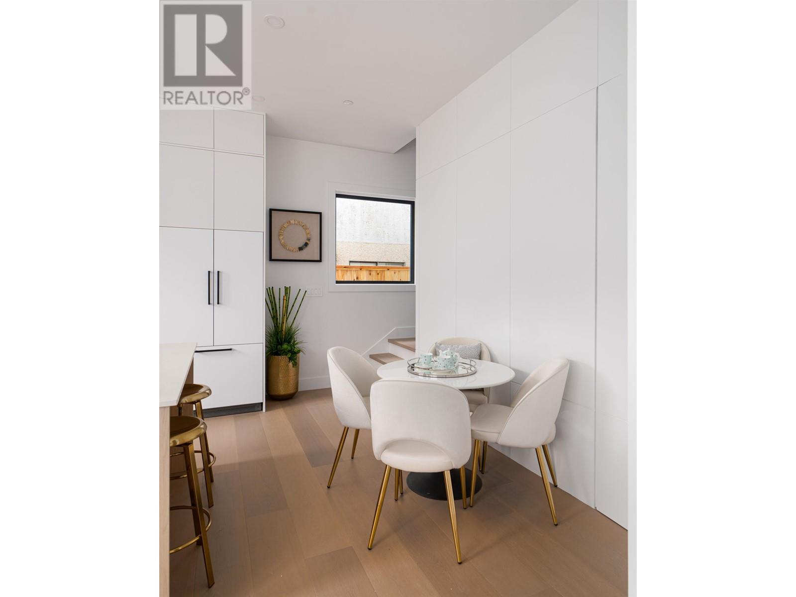 2 2474 E 21ST AVENUE