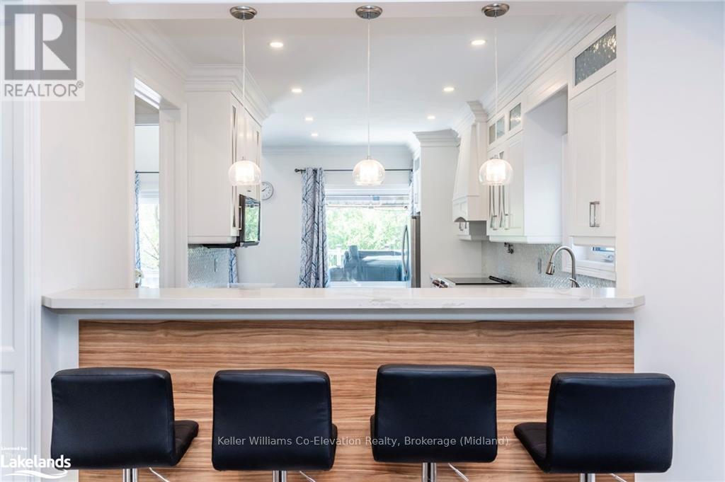 99 Mcintyre Drive, Barrie, Ontario  L4N 4K6 - Photo 10 - S10439750