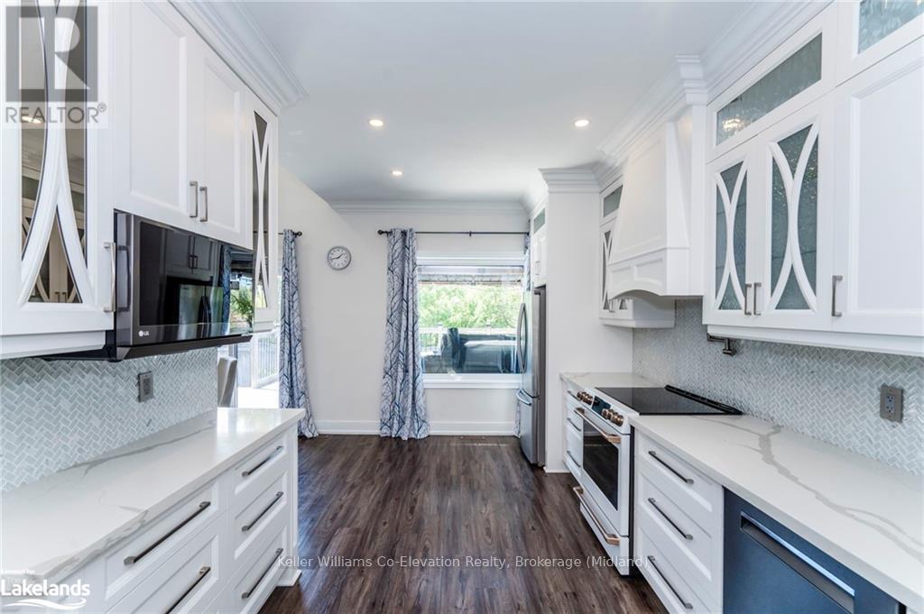 99 Mcintyre Drive, Barrie, Ontario  L4N 4K6 - Photo 11 - S10439750