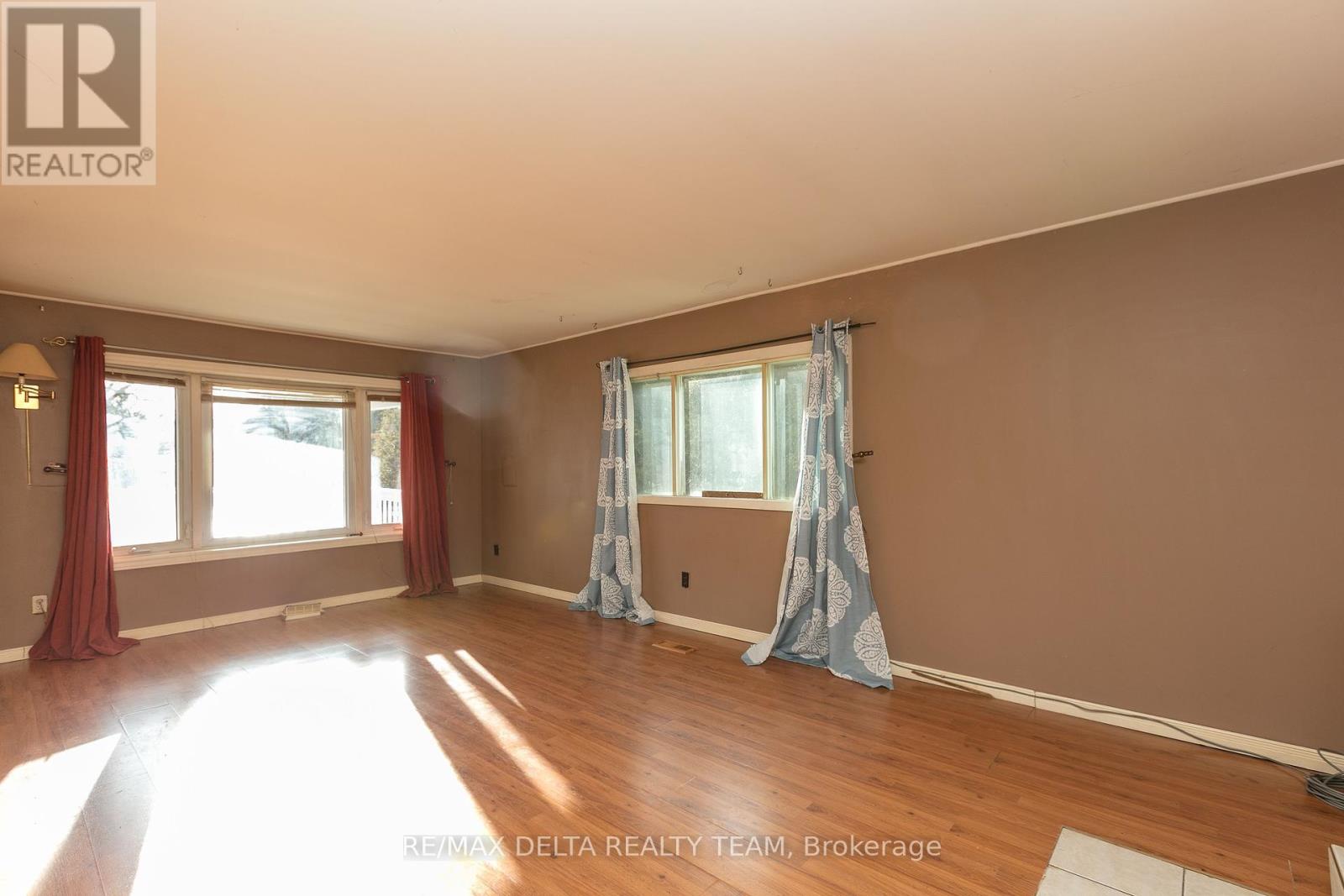 8959 Lynwood Park N, Ottawa, Ontario  K0A 1V0 - Photo 4 - X11905253