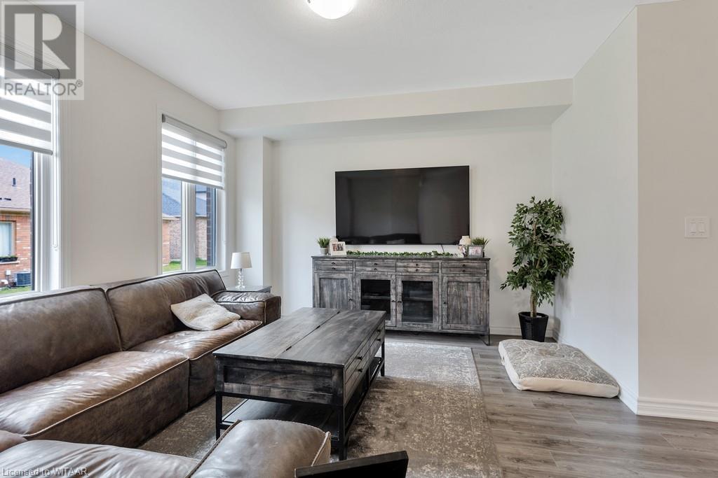 10 Beretta Street, Tillsonburg, Ontario  N4G 0J7 - Photo 5 - 40687082