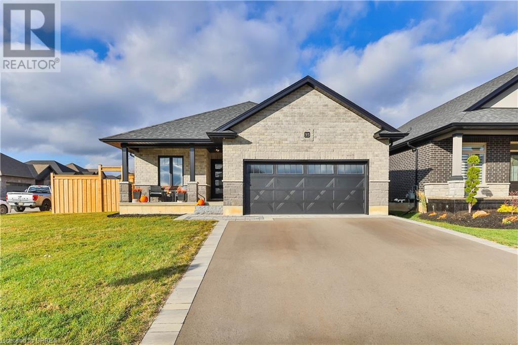 35 Hare Street, Waterford, Ontario  N0E 1Y0 - Photo 2 - 40686892