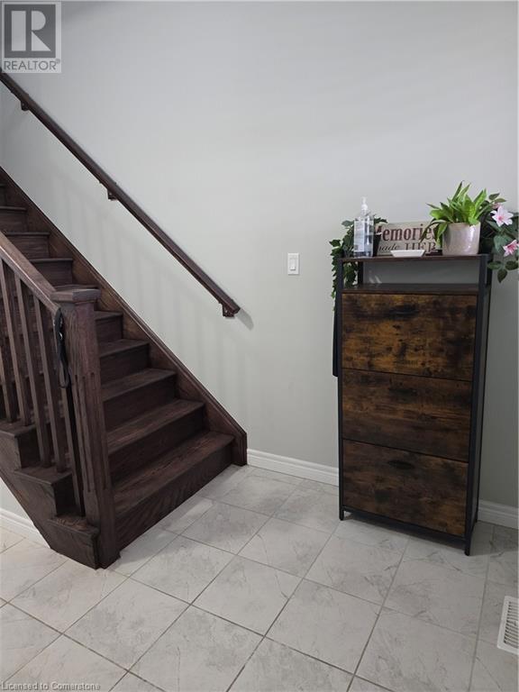 166 Rivertrail Avenue, Kitchener, Ontario  N2A 0H9 - Photo 18 - 40686949