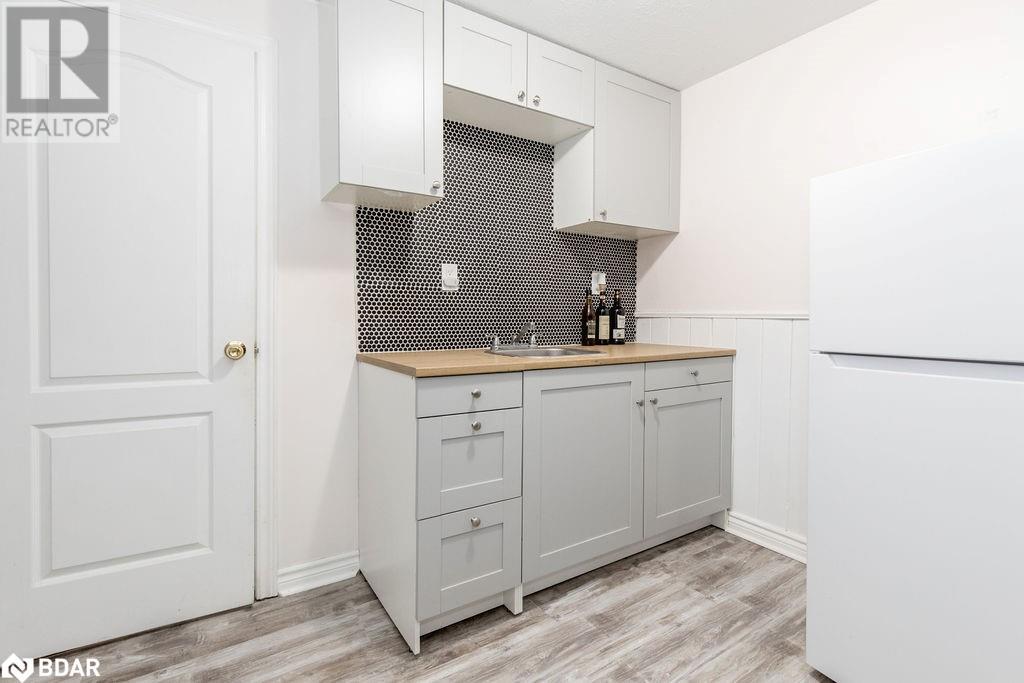 18 Christie Crescent, Barrie, Ontario  L4N 4W8 - Photo 28 - 40682742