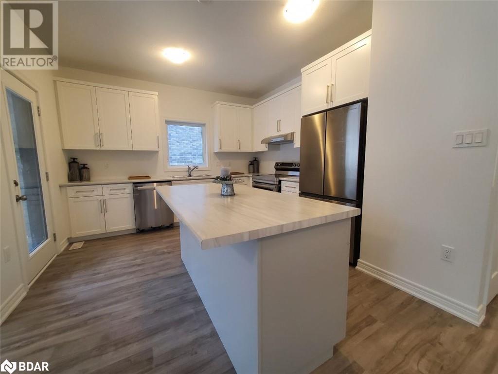 3 Kerr Street, Collingwood, Ontario  L9Y 4B3 - Photo 5 - 40687217