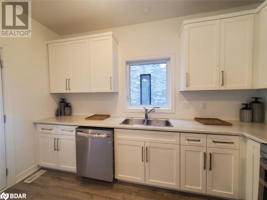 3 Kerr Street, Collingwood, Ontario  L9Y 4B3 - Photo 7 - 40687217