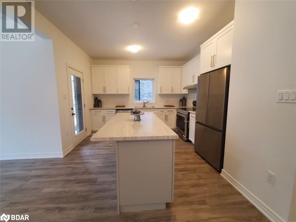 3 Kerr Street, Collingwood, Ontario  L9Y 4B3 - Photo 9 - 40687217