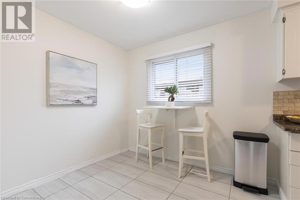 11 Harrisford Street Unit# 100, Hamilton, Ontario  L8K 6L7 - Photo 18 - 40687046