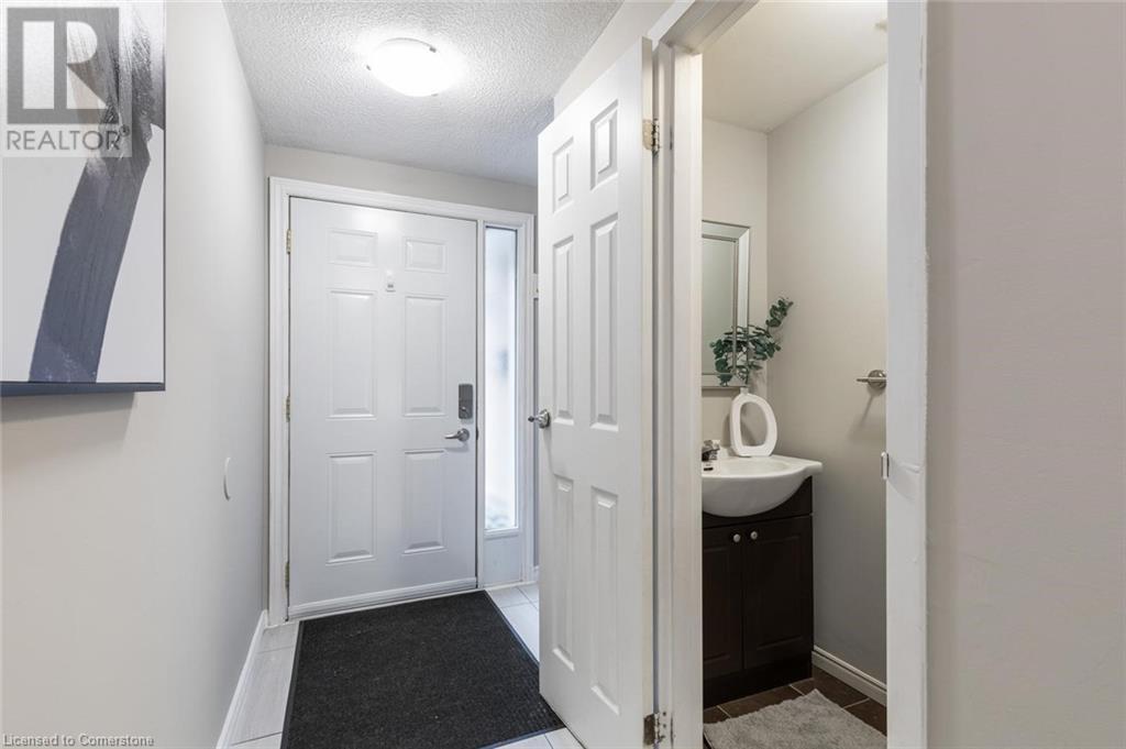 11 Harrisford Street Unit# 100, Hamilton, Ontario  L8K 6L7 - Photo 5 - 40687046