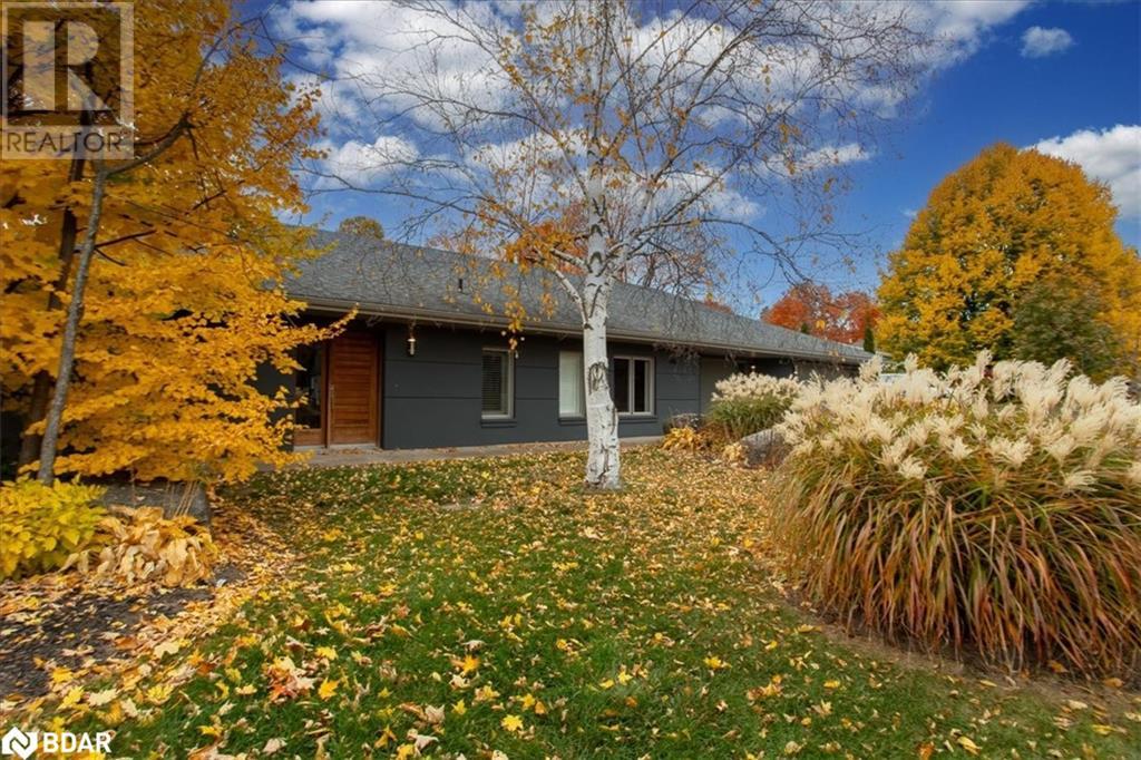 88 Cook Street, Barrie, Ontario  L4M 4G6 - Photo 2 - 40686612