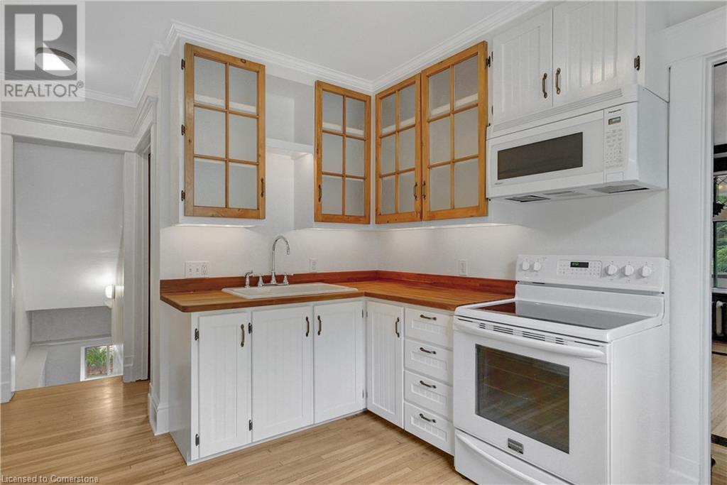 67 Moore Avenue, Kitchener, Ontario  N2H 3S2 - Photo 14 - 40687020