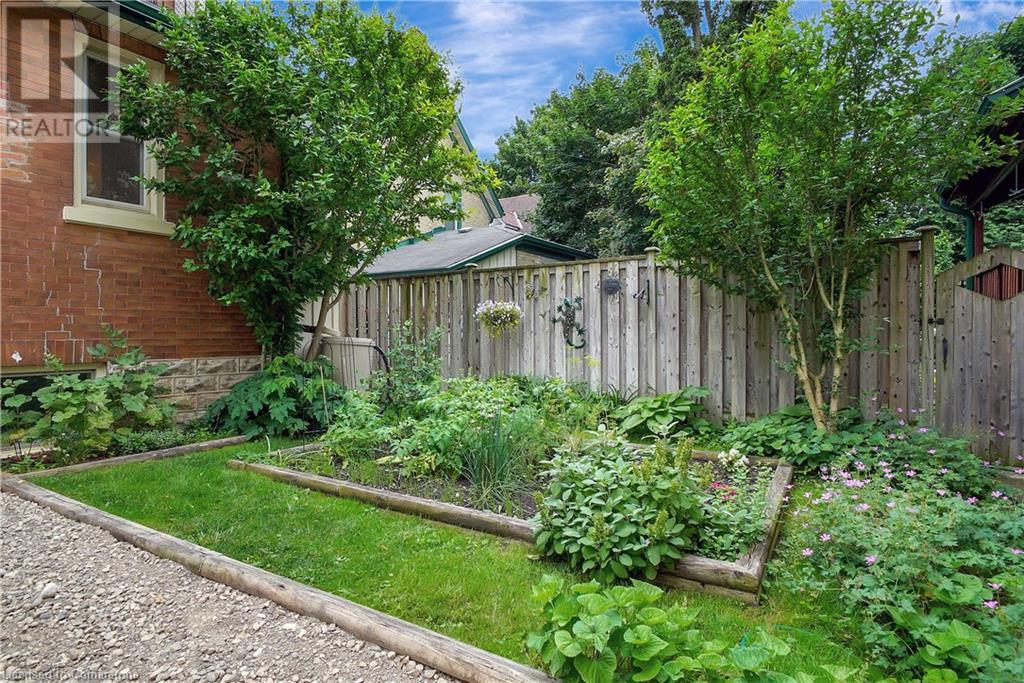 67 Moore Avenue, Kitchener, Ontario  N2H 3S2 - Photo 45 - 40687020