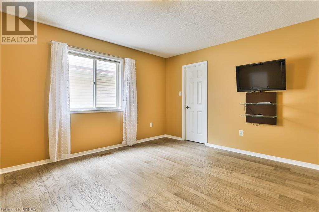 95 Blackburn Drive, Brantford, Ontario  N3T 6R3 - Photo 32 - 40672394