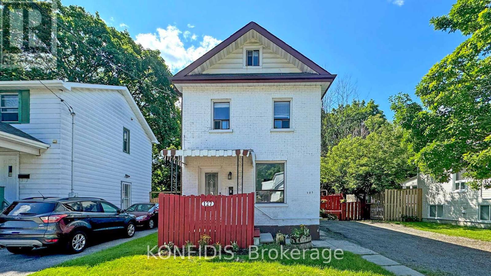 Unit 2 - 127 Summer Street, Oshawa, Ontario  L1H 2L1 - Photo 2 - E11895108