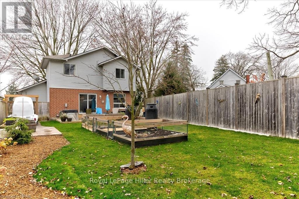 8 Oak Street, Stratford, Ontario  N5A 2G1 - Photo 31 - X11822837